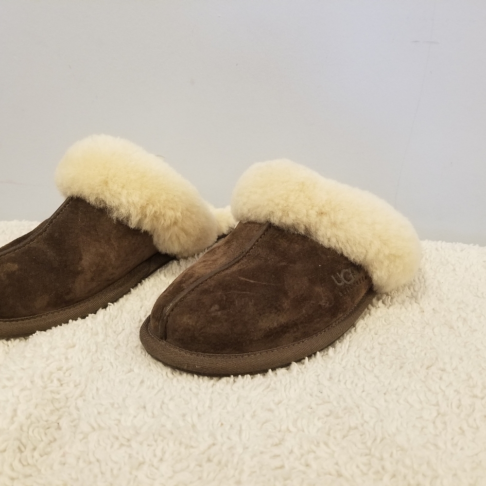 Ugg lambskin slippers